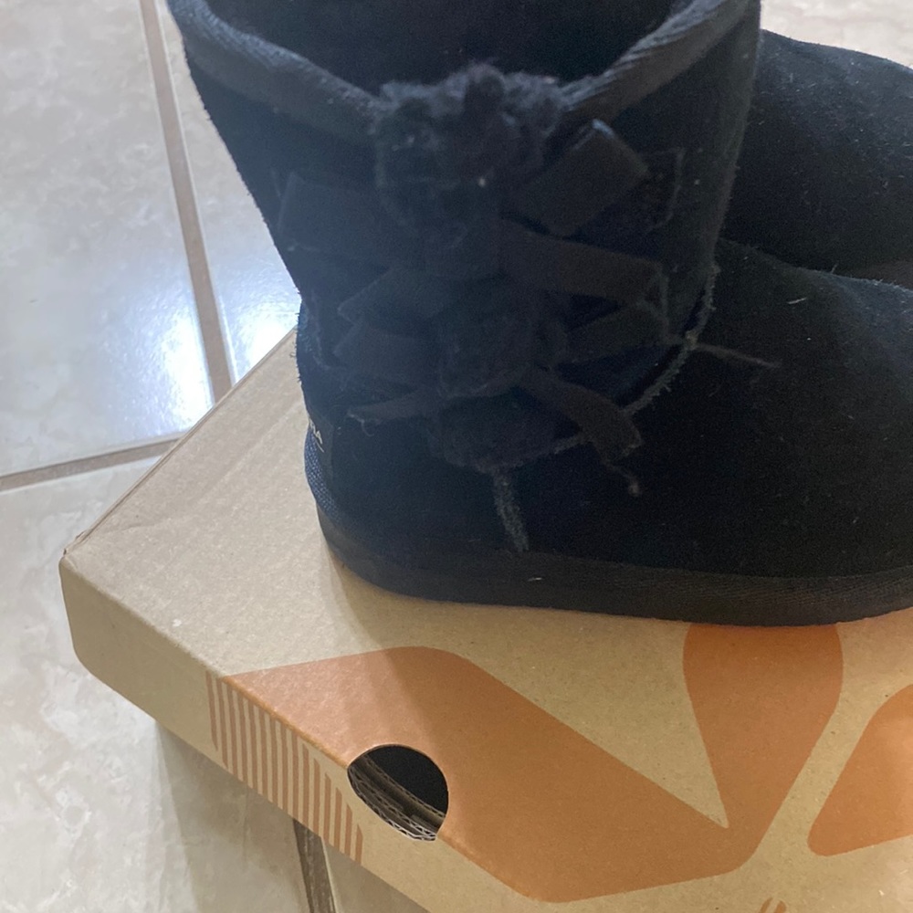 UGG BOOTS TODDLER 8